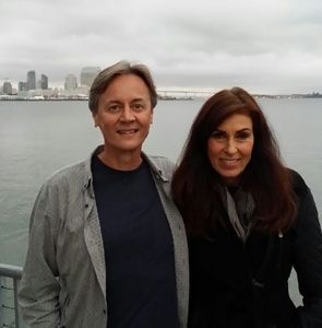 Meet your Posher, Lora